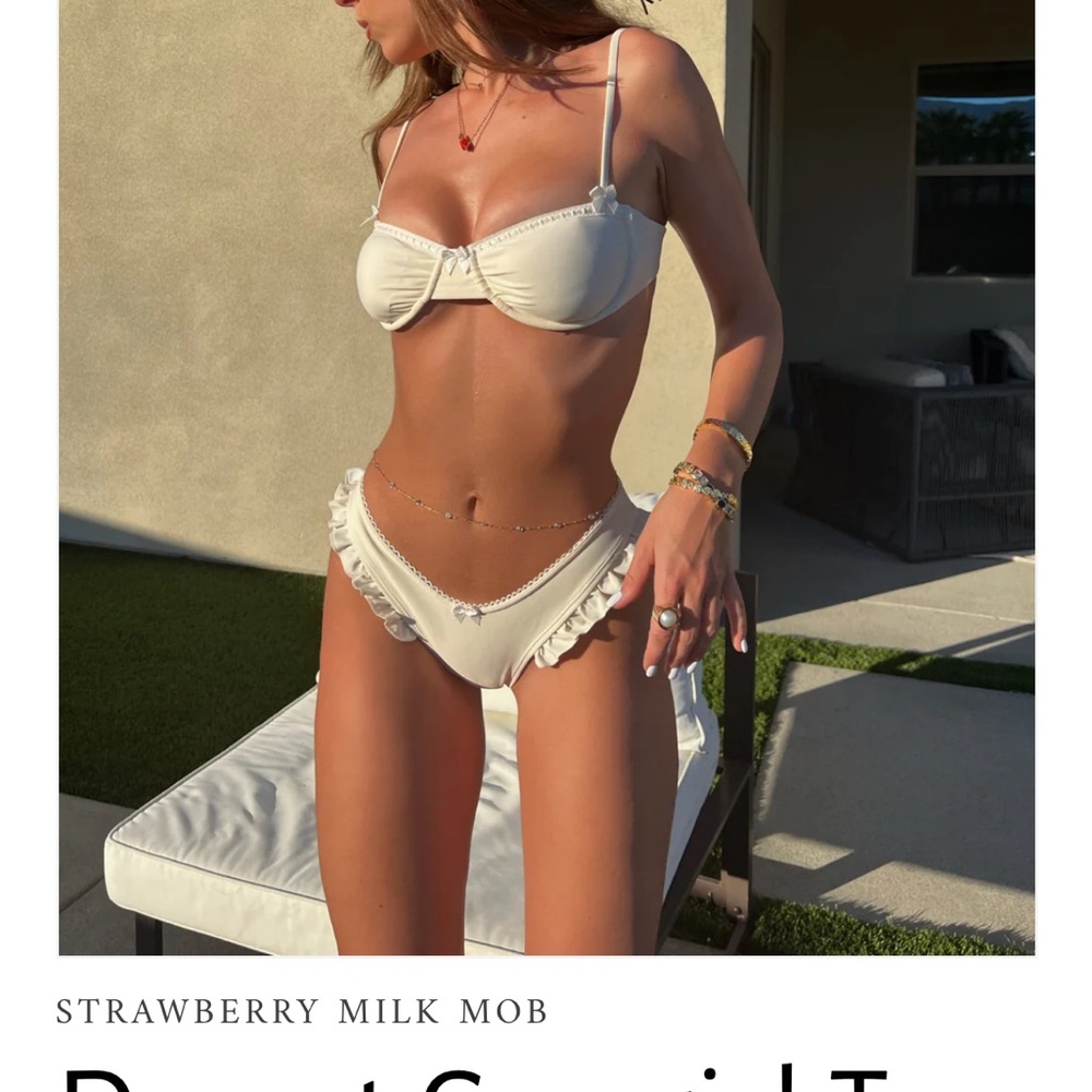 Strawberry Milk Mob Cream Bikini ✨HOST PICK✨